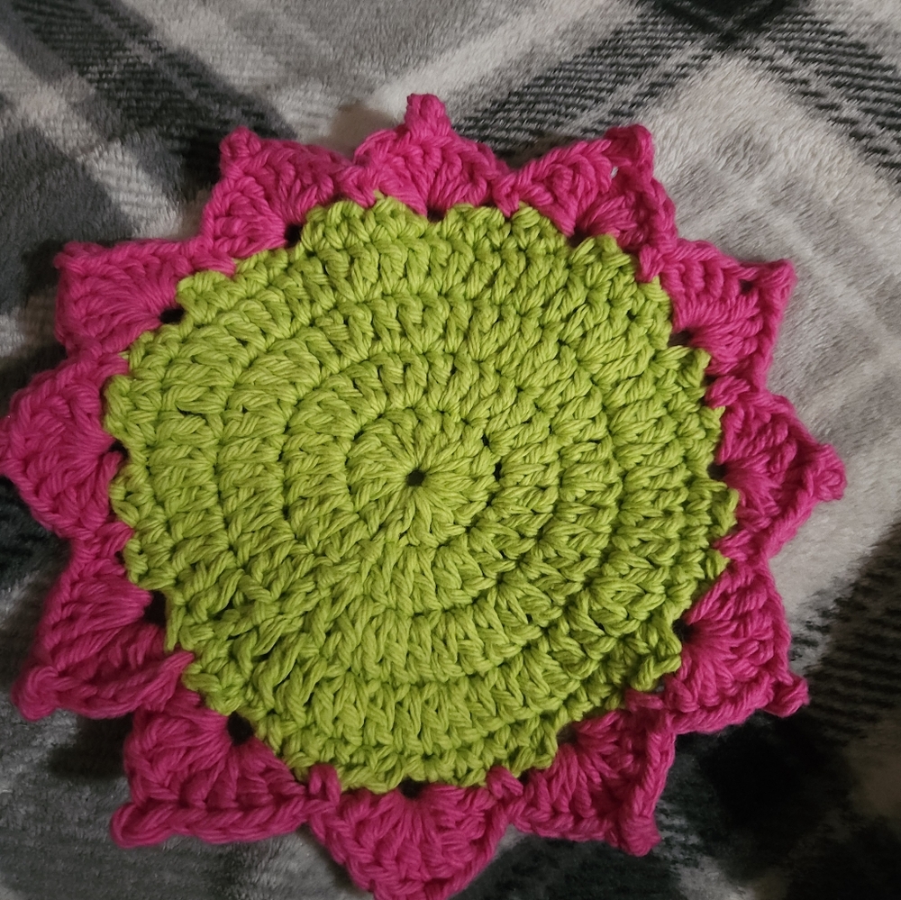 Flower coaster set - Picture 3 of 3